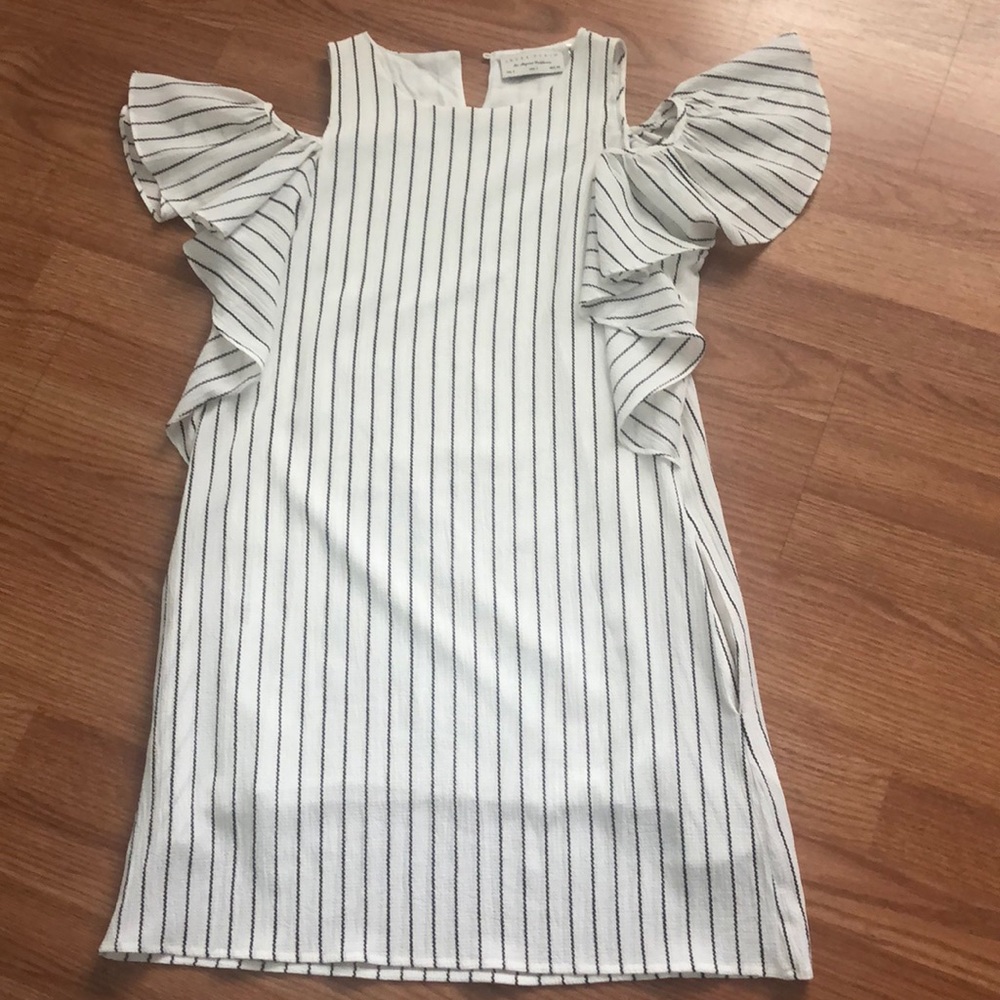 Cold shoulder mini dress